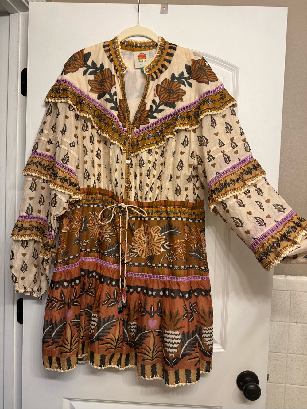 Farm Rio Ainika Ruffled Mini Dress - Picture 2 of 11